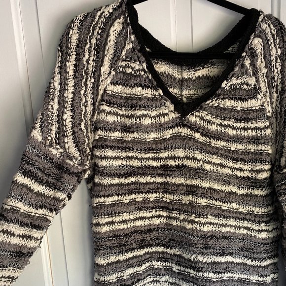 Free People Marbled Songbird V-Neck Sweater - Picture 1 of 2